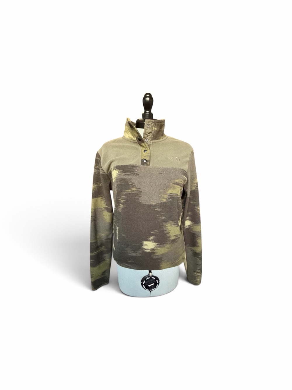 The North Face Women’s TKA Glacier Snap Neck Pullover, Green Camo, XS